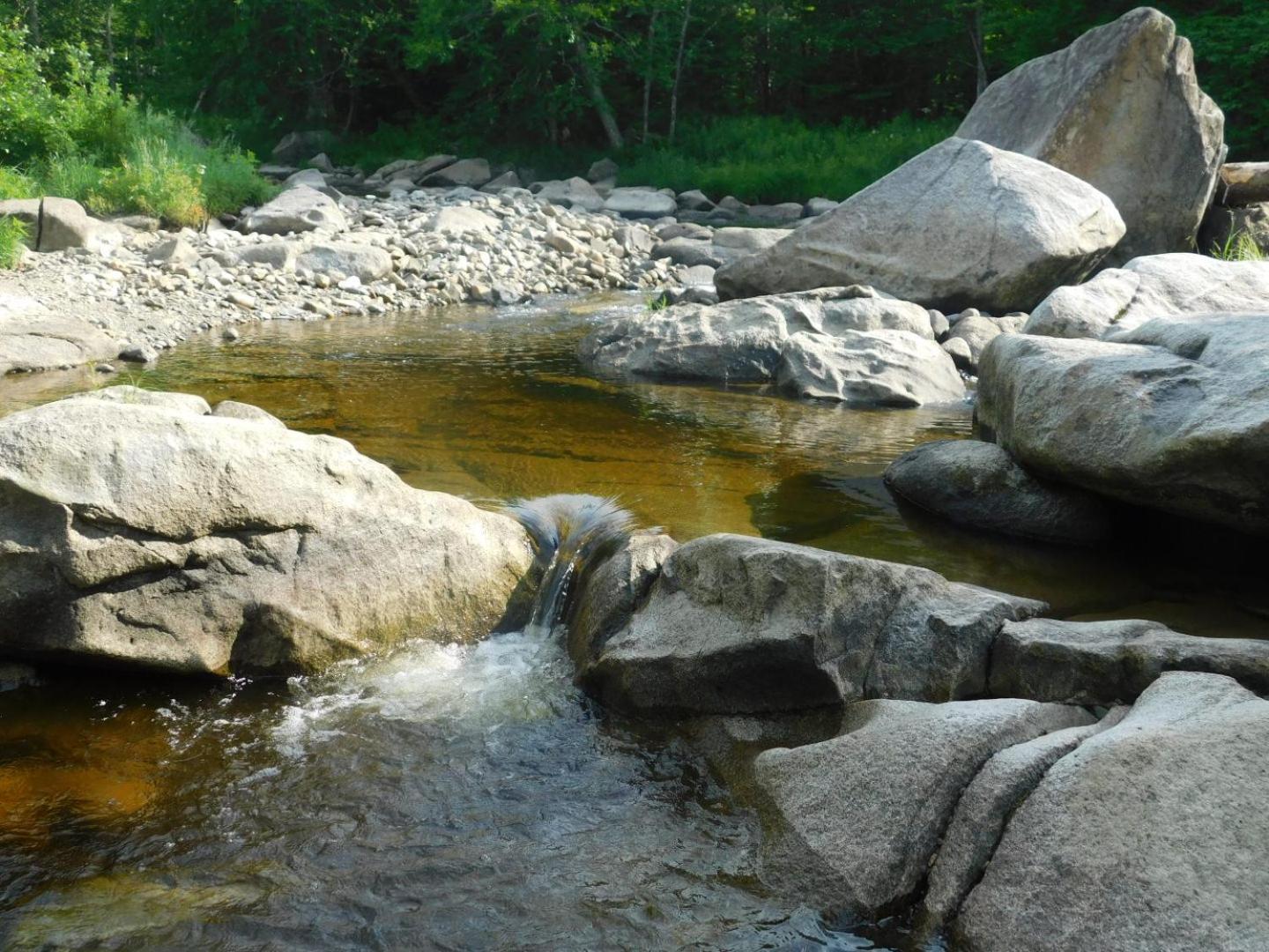 Вилла Aux Tipis De La Riviere Sauvage Saint Romain Экстерьер фото