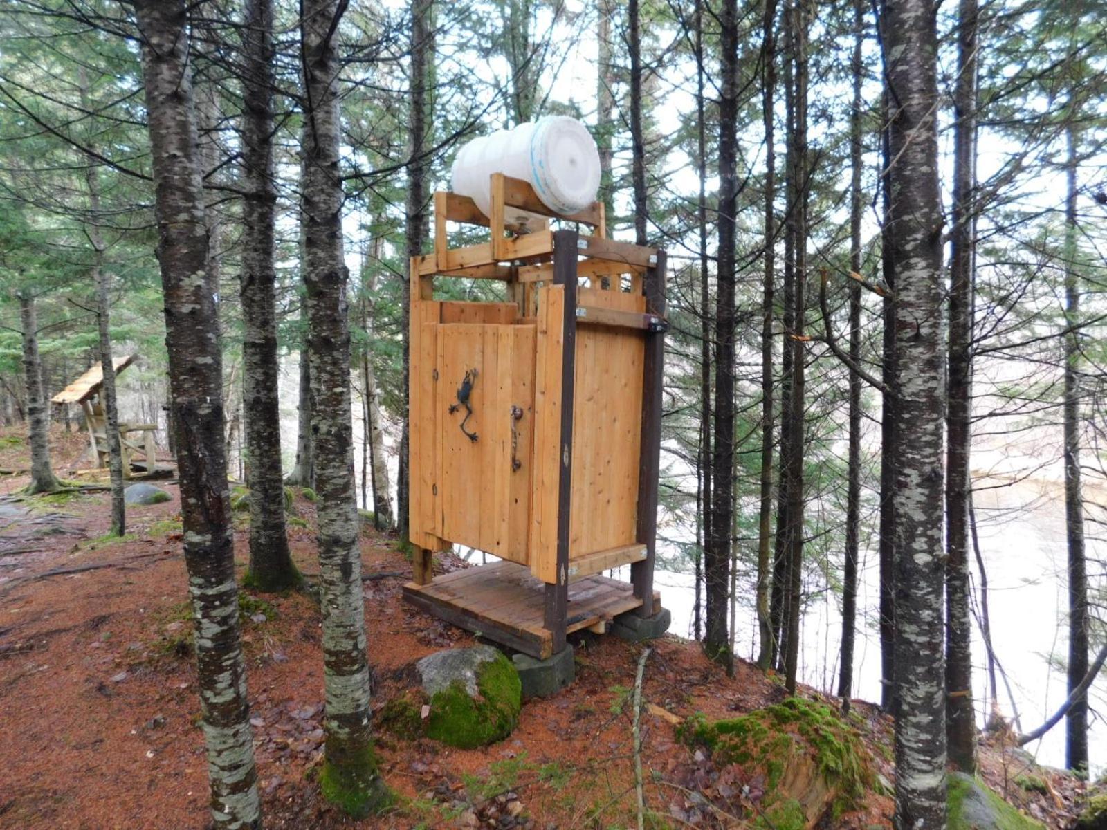 Вилла Aux Tipis De La Riviere Sauvage Saint Romain Экстерьер фото