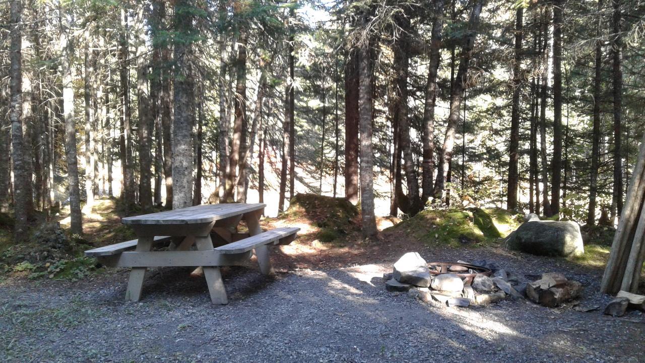 Вилла Aux Tipis De La Riviere Sauvage Saint Romain Экстерьер фото