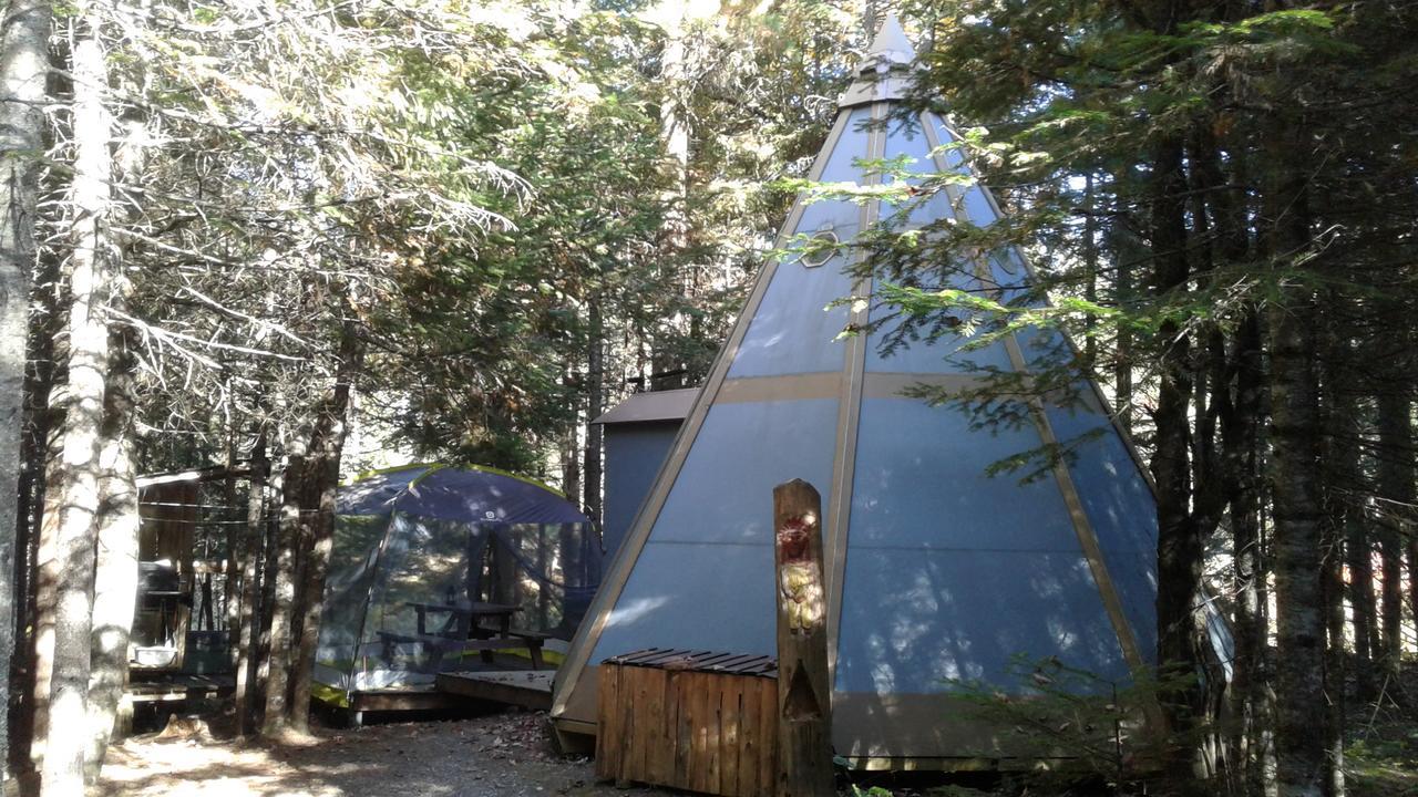 Вилла Aux Tipis De La Riviere Sauvage Saint Romain Экстерьер фото